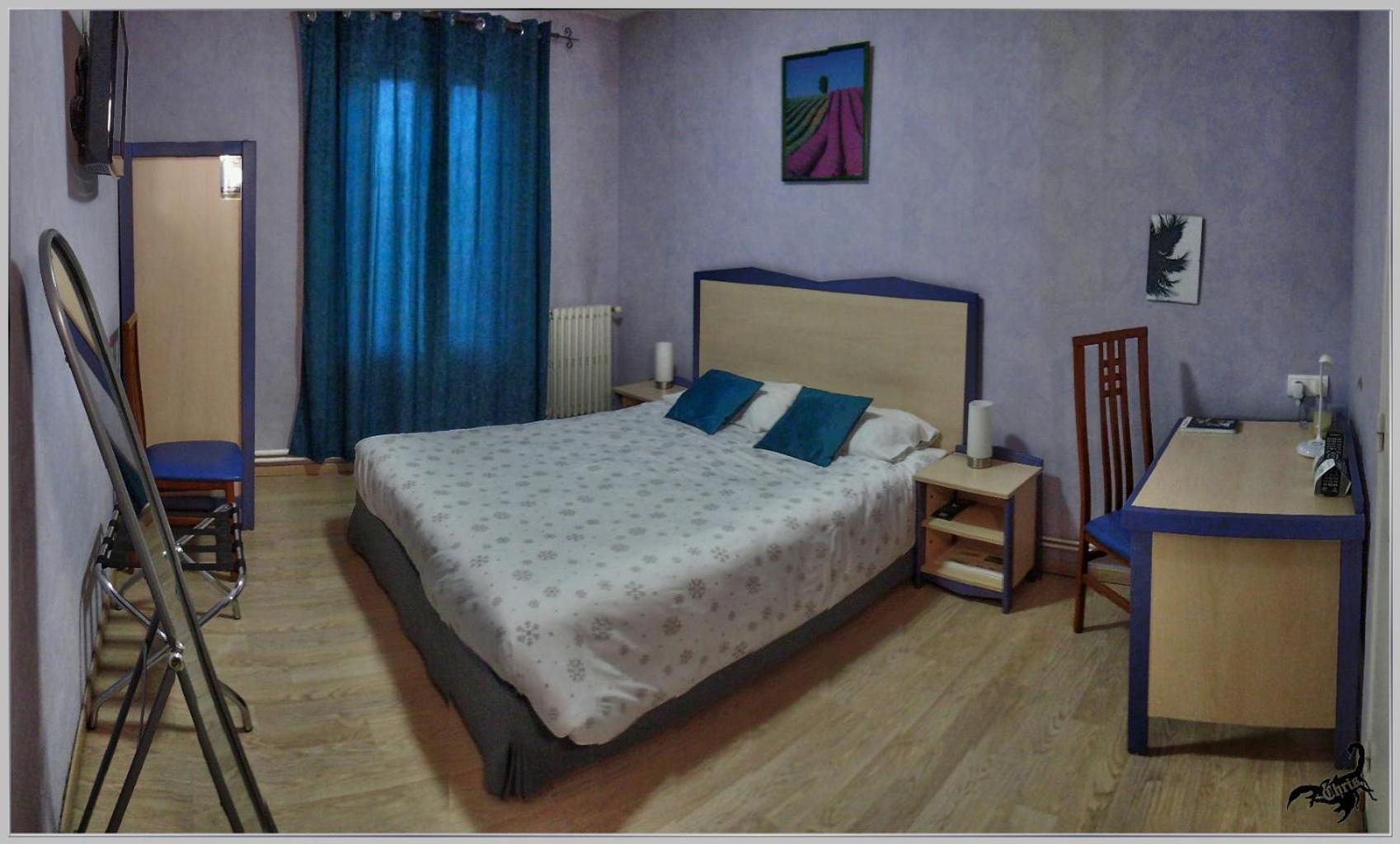 Logis Hotel Des Voyageurs Restaurant La Bonne Tabl'Hay Livron-sur-Drôme Εξωτερικό φωτογραφία
