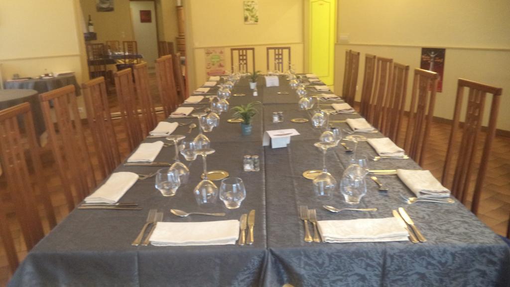 Logis Hotel Des Voyageurs Restaurant La Bonne Tabl'Hay Livron-sur-Drôme Εξωτερικό φωτογραφία