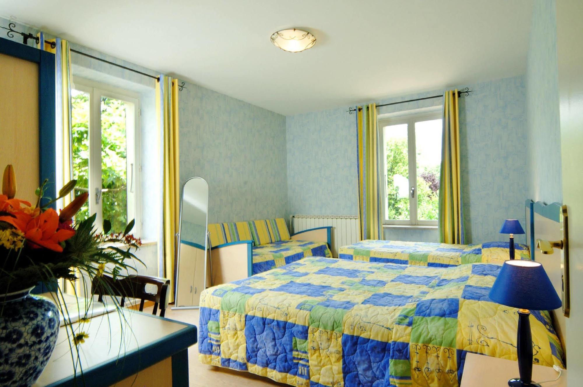Logis Hotel Des Voyageurs Restaurant La Bonne Tabl'Hay Livron-sur-Drôme Εξωτερικό φωτογραφία