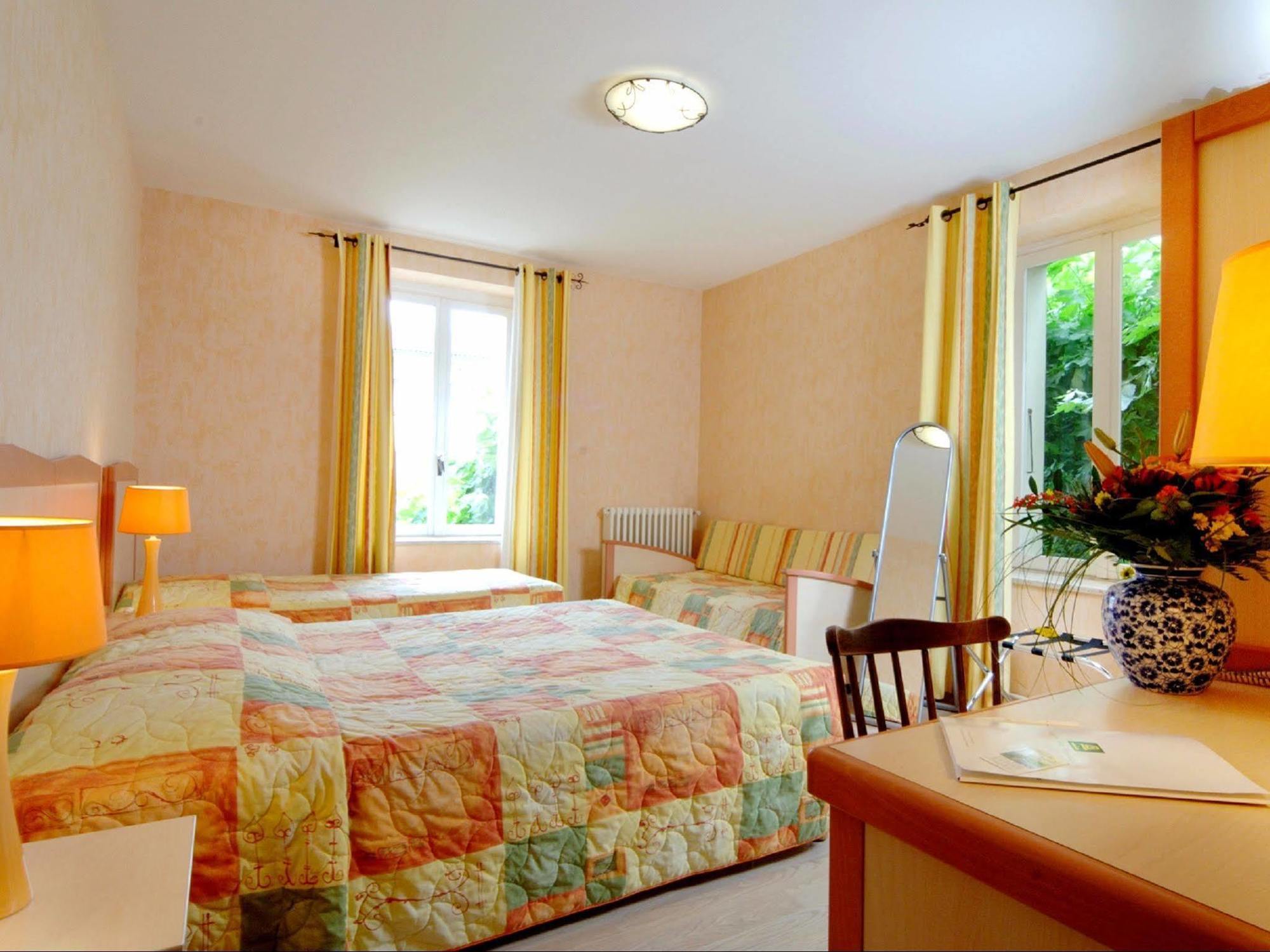 Logis Hotel Des Voyageurs Restaurant La Bonne Tabl'Hay Livron-sur-Drôme Εξωτερικό φωτογραφία